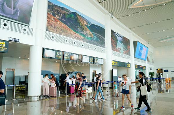 機場自助終端機定制，提升數字化發(fā)展
